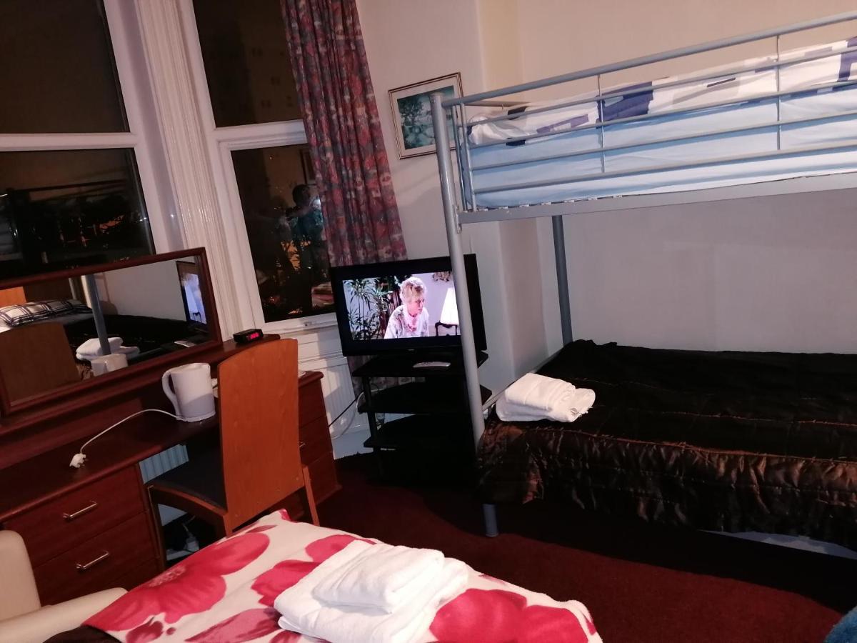 Overton Villa Hotel Llandudno Eksteriør bilde