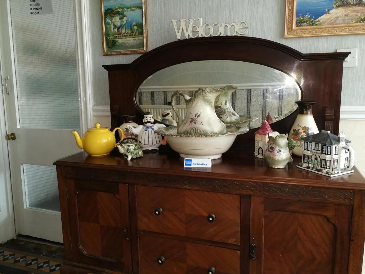 Overton Villa Hotel Llandudno Eksteriør bilde